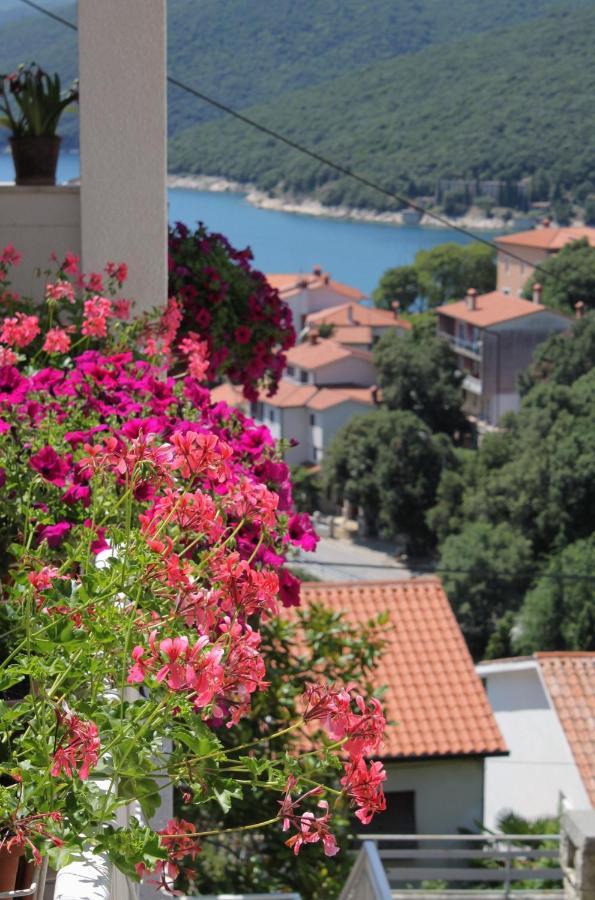 Apartments With A Parking Space Rabac, Labin - 2340 Exterior foto