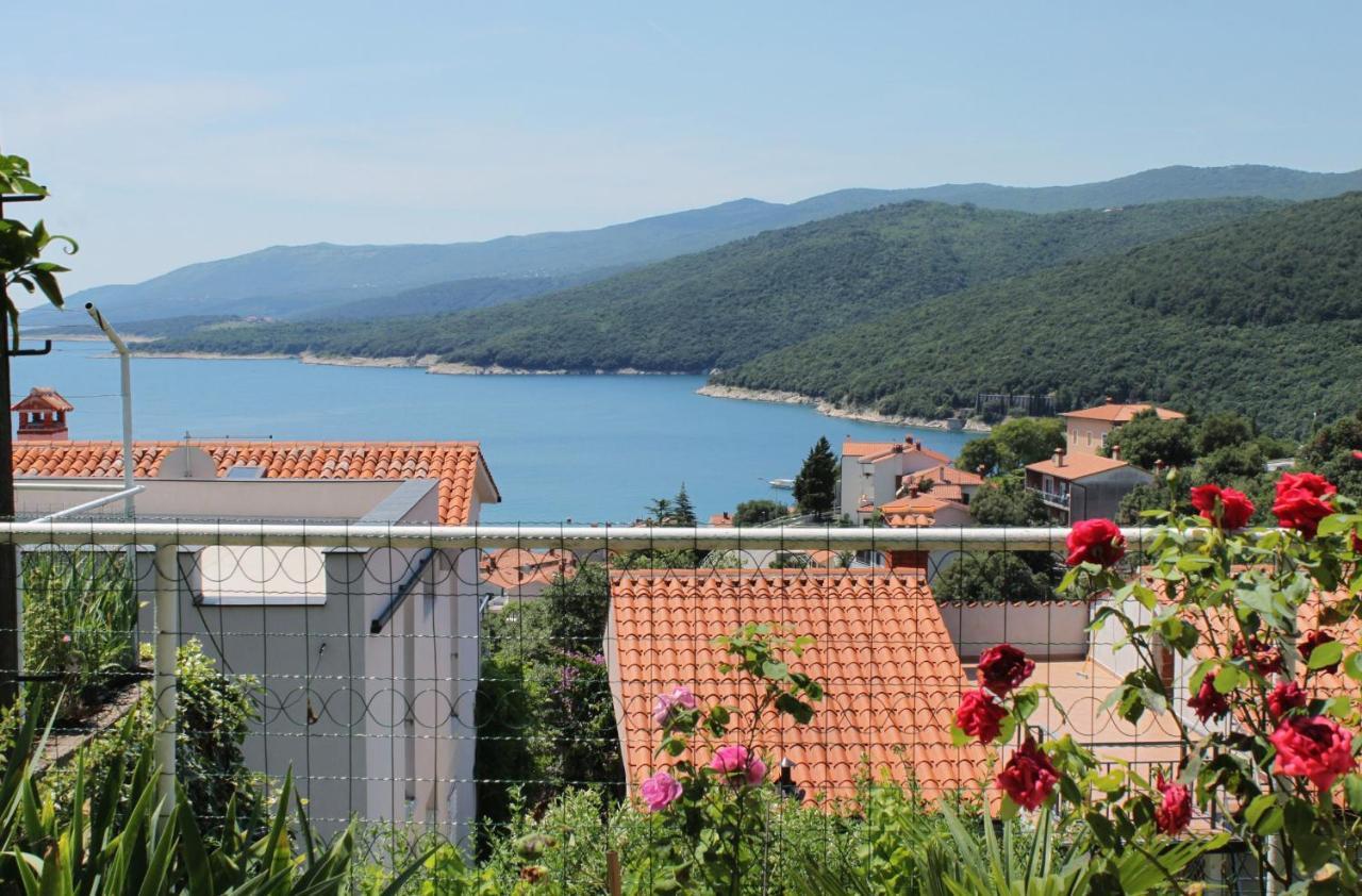 Apartments With A Parking Space Rabac, Labin - 2340 Exterior foto