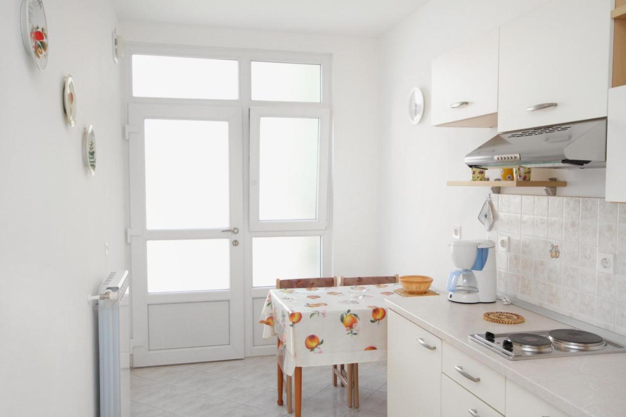 Apartments With A Parking Space Rabac, Labin - 2340 Exterior foto